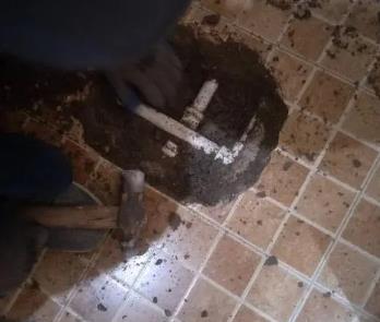 雄安卫生间漏水维修公司为您分享下卫生间渗水如何处理及注意事项