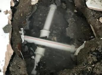 雄安阳台漏水维修公司为您分享楼上楼下漏水怎么处理