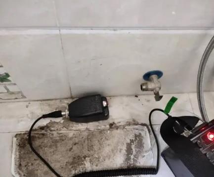 雄安屋顶漏水维修公司分享下卫生间漏水的危害及解决方法